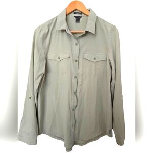 Eddie Bauer Womens Green Button-Up Shirt Size Medium